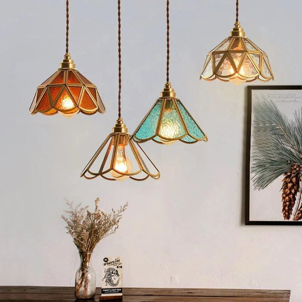 Vintage Stained Glass – Luxe hanglamp met glas-in-loodkap
