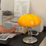 Pilz Bauhaus Tafellamp