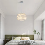 Artistieke Gelaagde Hanglamp – Licht in Lagen, Vorm in Balans