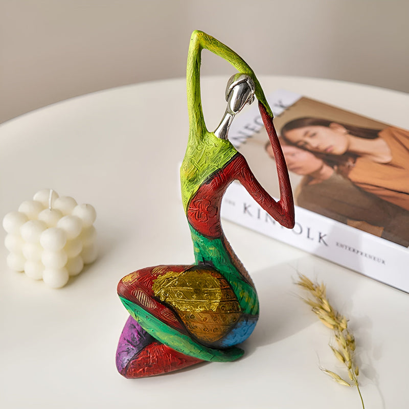 Nara – Elegant Hars Standbeeld voor Luxe Decoratie