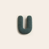 Alfabet Sofa Kussen – Speelse Typografie met Stijl