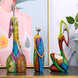 Nara – Elegant Hars Standbeeld voor Luxe Decoratie