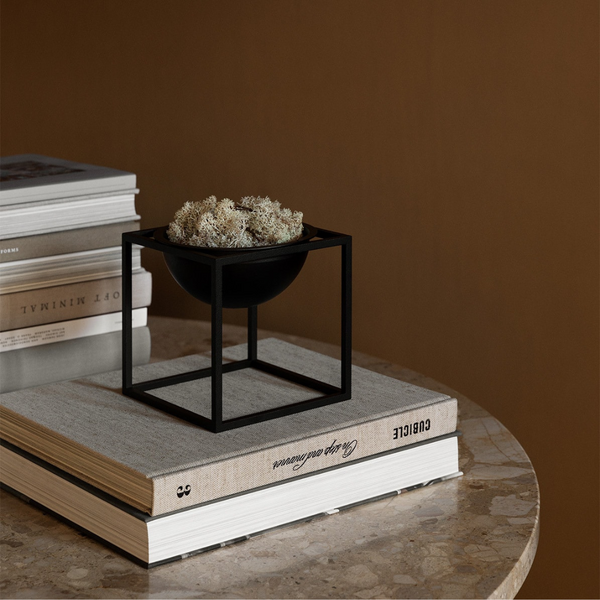 Nara – Minimalistische Kubusvormige Decoratieschaal van Staale