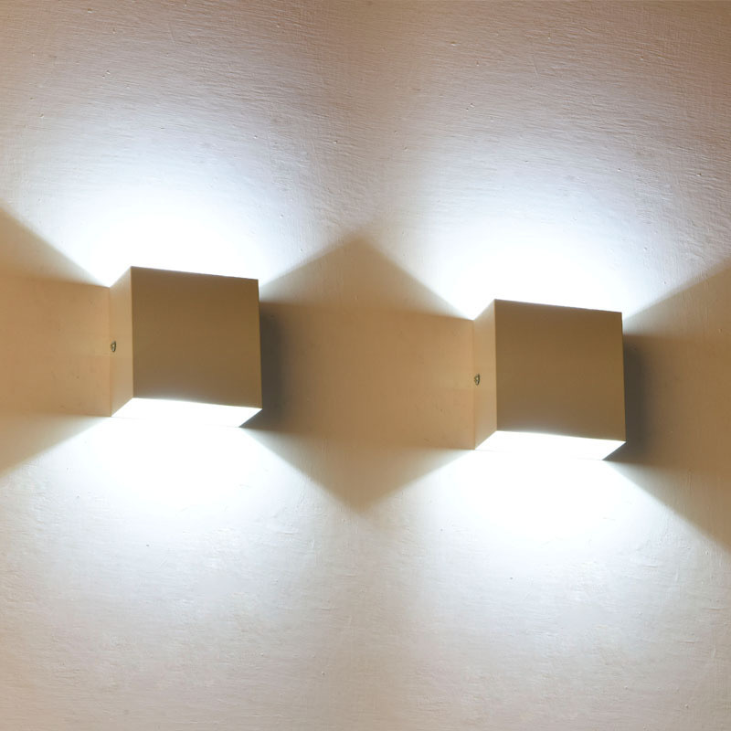 Moderne Waterdichte LED Wandlamp van Aluminium – Voor Binnen en Buiten