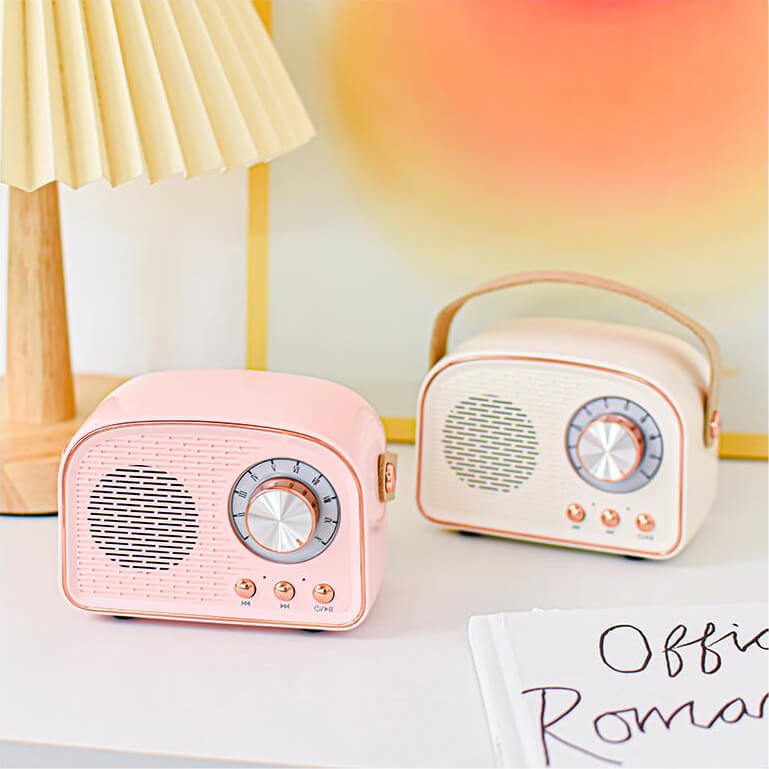 Nara – Retro Bluetooth Speaker met Vintage Houtlook