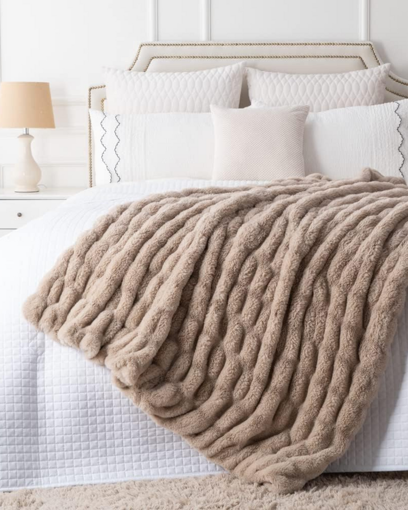 Beddingstar – Château Velvet Deken Plaid van Luxe en Comfort