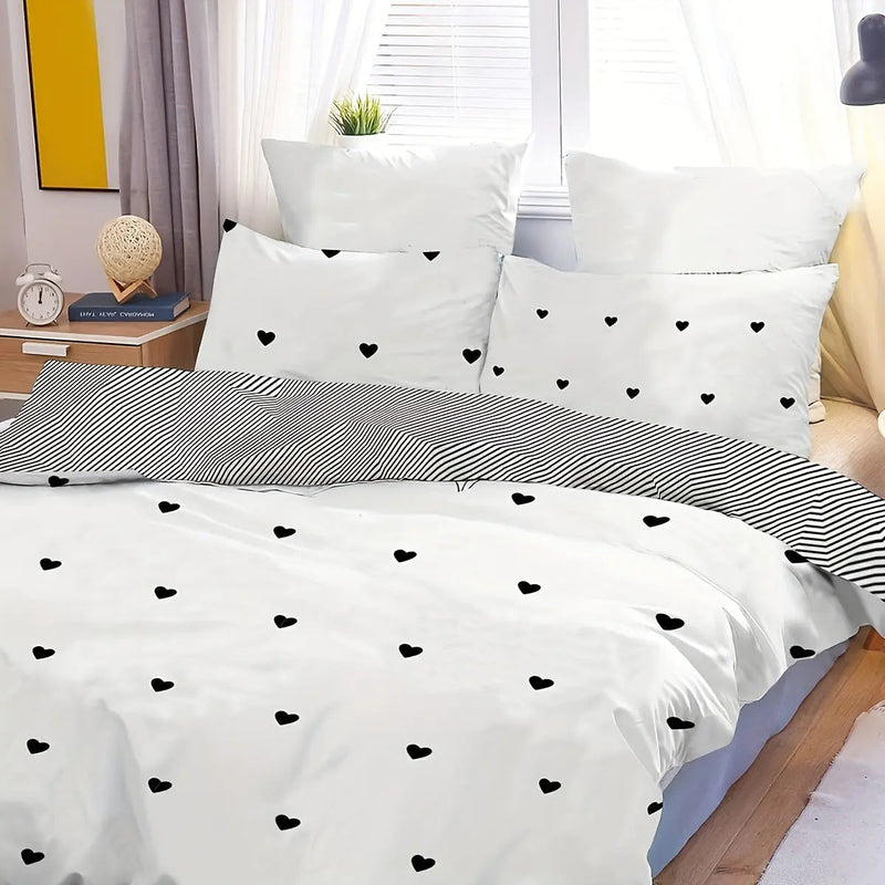 Maison – Dekbedovertrekset met Zwarte Liefdesprint