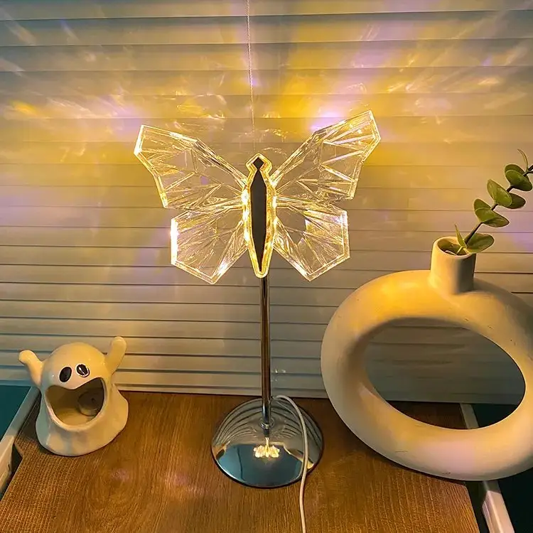 Butterfly Crystal – Dromerig licht met een vleugje poëzie